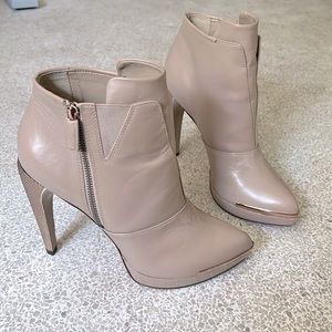 Herve Leger nude high heel leather boots US size 9